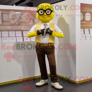 Personnage mascotte d une...