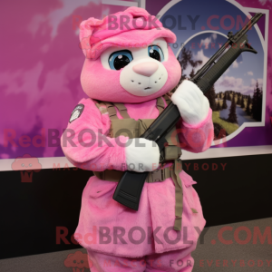 Maskottchenfigur eines Pink...