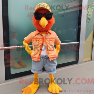 Maskotkarakter af en orange...
