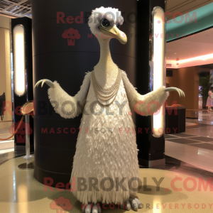 Personnage mascotte d une...