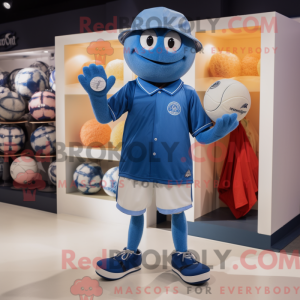 Personagem de máscara de um...