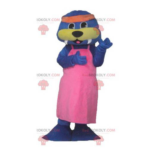 Mascota nutria azul y amarilla con un vestido rosa -