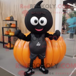 Fantasia de mascote de uma abóbora preta com calça de moletom e pulseiras - Mascotes de abóbora - RedBrokoly.com