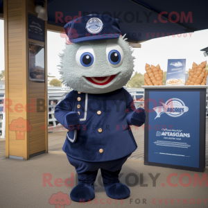 Maskotfigur af en Navy Fish...