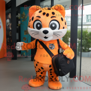 Máscara de leopardo laranja...