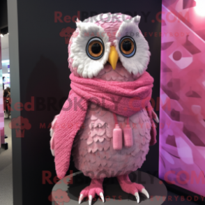 Fantasia de mascote de uma coruja rosa com cardigã e cachecóis - Mascotes rosa - REBROKO_400692 - RedBrokoly.com