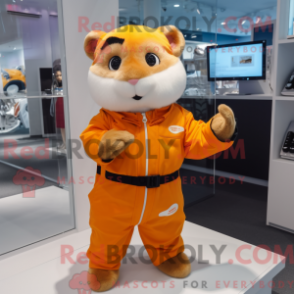 Máscara de hamster laranja com macacão e broche - Mascotes laranja - REBROKO_400768 - RedBrokoly.com