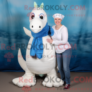 Mascot karakter van een wit...