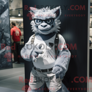 Personnage mascotte d une...