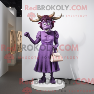 Maskottchenfigur eines lila...