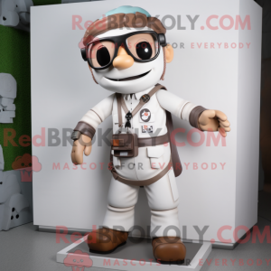 Postava maskota bílého...