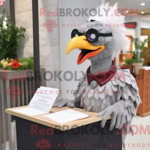 Maskotkarakter av en grå...