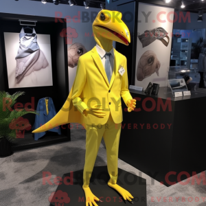 Personagem de máscara de um...