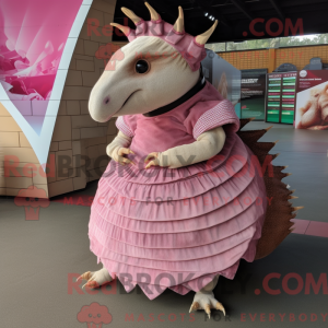 Personnage mascotte d un...