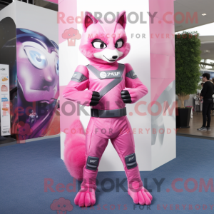 Maskotki z Pink Fox ubrane...