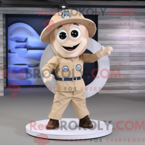 Maskotkarakter af en beige...
