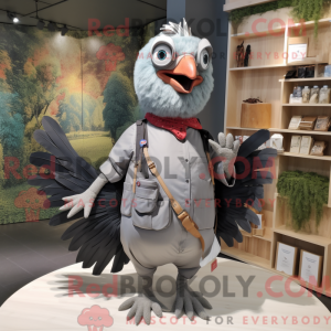 Maskot-karakter af en grå...