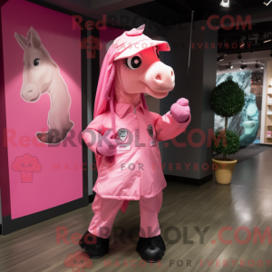 Personnage mascotte d un...