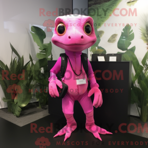Maskotkarakter av en rosa...