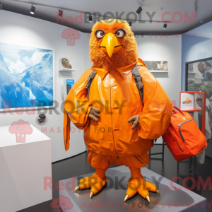 Maskotkarakter af en orange...