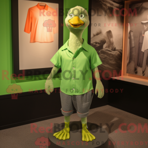 Personnage mascotte d une...