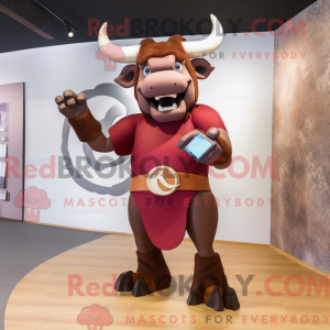 Personagem de máscara de um...