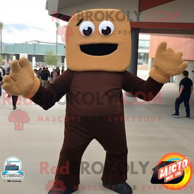 Mascote de Nachos Marrom com Macacão e Luvas - Nachos Mascotes - REBROKO_409459 - RedBrokoly.com