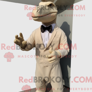 Postava maskota béžového...