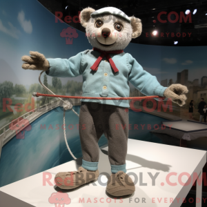 Personagem de máscara de um...