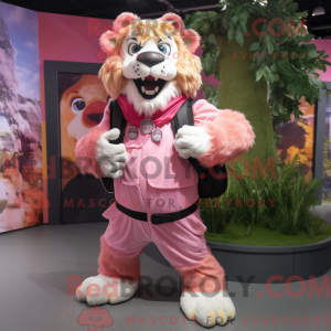 Maskotkarakter av en rosa...