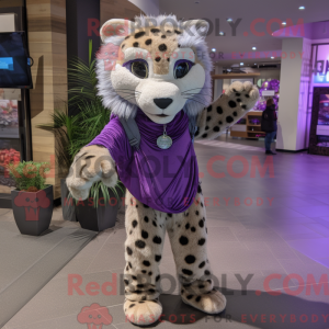 Maskotfigur af en...