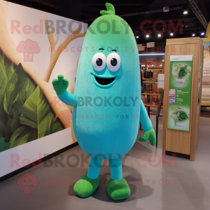 Cyjanowy ogórek w kostiumie...