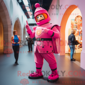 Maskotkarakter af en Pink...