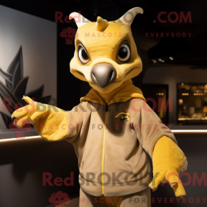 Personagem de máscara de...