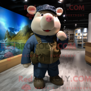 Maskottchen einer Navy-Sau...