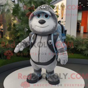 Personnage mascotte d un...