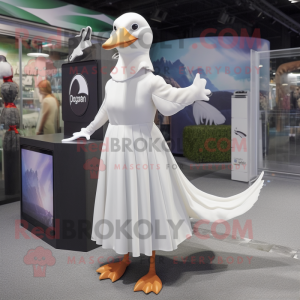 White Gull maskot...