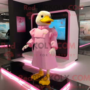 Maskotkarakter av en rosa...