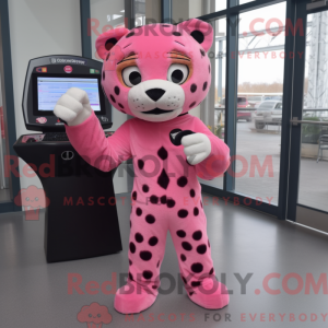 Maskottchenfigur eines rosa...