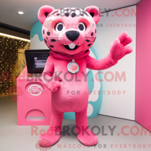 Máscara de cor rosa Jaguar...