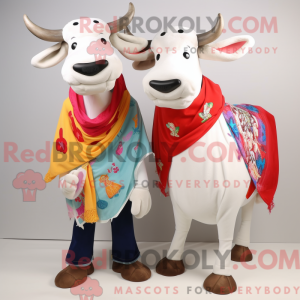 Maskotfigur af en hvid zebu...