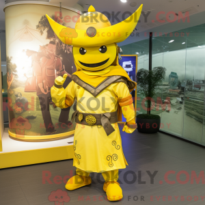 Maskot-karakter av en gul...