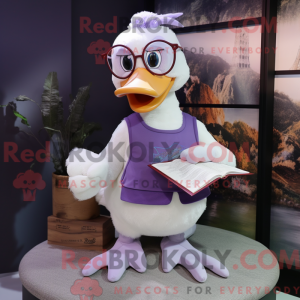 Personagem de máscara de...