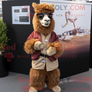 Fantasia de mascote de uma alpaca marrom com casaco e abotoaduras - Mascotes de alpaca - REBROKO_416869 - RedBrokoly.com