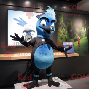 Personagem de máscara de...