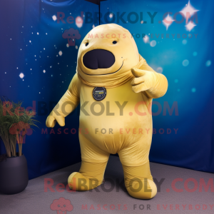 Personnage mascotte d une...