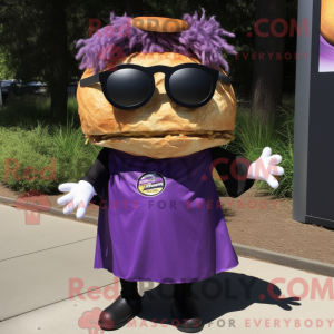 Mascottefiguur van een...