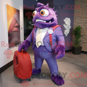 Postava maskota fialové...