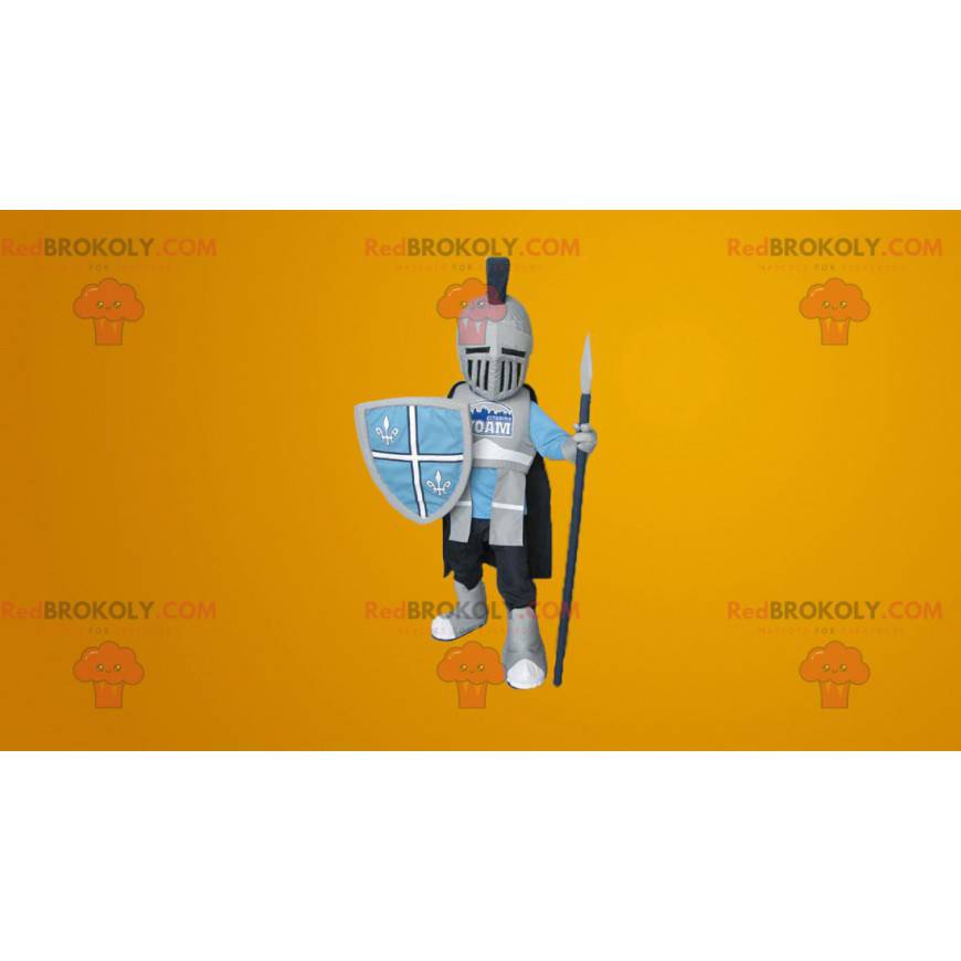 Mascote do cavaleiro protegido com um capacete e armadura -