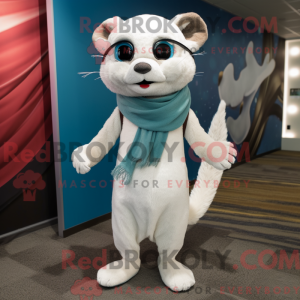 Personnage mascotte d une...